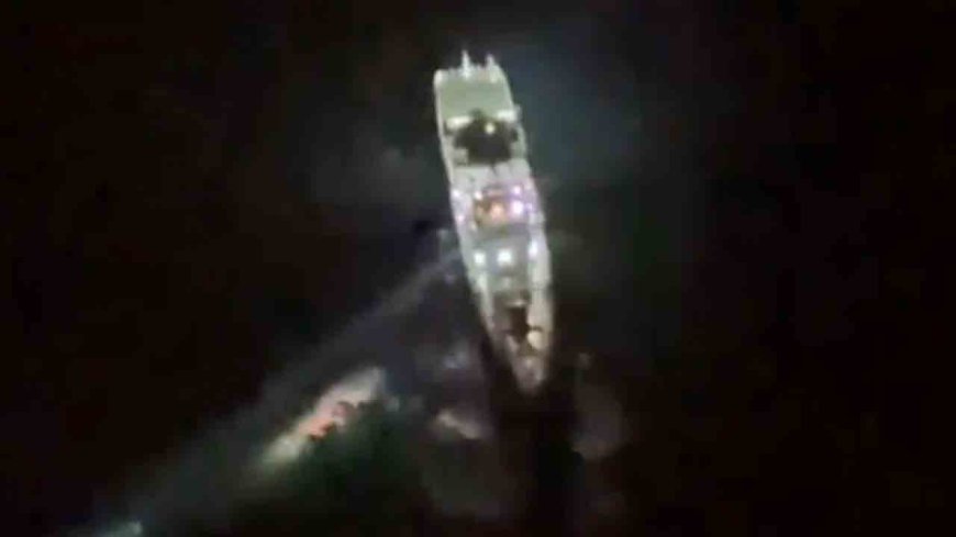 Coast Guard Rescues | సముద్రంలో మునిగిన కార్గో షిప్.. 11 మందిని రక్షించిన కోస్ట్ గార్డ్