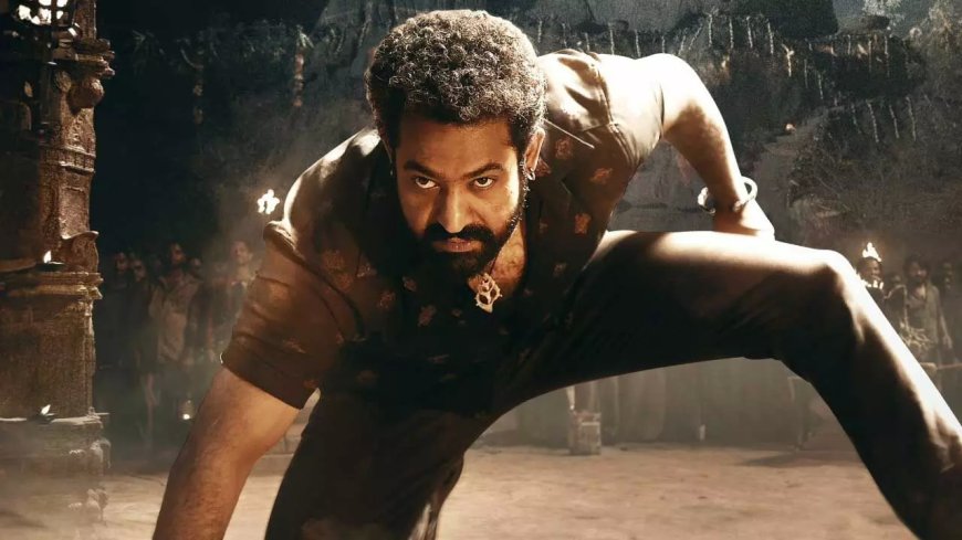 NTR Devara Dubbing :
దేవర కోసం నొప్పిని భరిస్తూ.. ఎన్టీఆర్